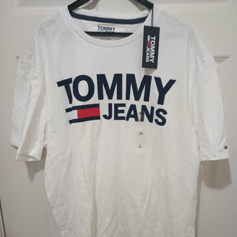 NWT Men's XL Tommy Jeans Hilfiger White T-Shirt Mans Summer Short Sleeve Comfort
